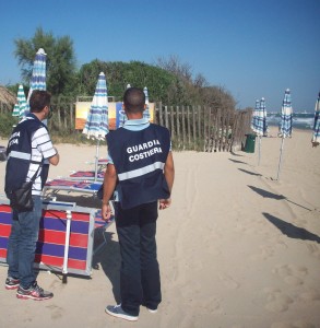 spiaggia abusiva 2