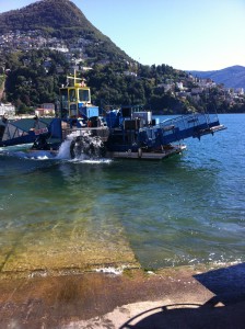 Battello per dragaggio