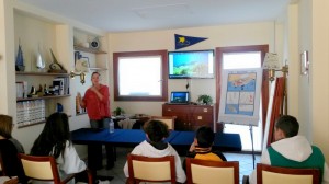 Lezione nella sede del Cv Brindisi con la biologa marina Elisabetta Vierucci