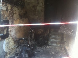 fuoco palazzo extracomunitari (2)