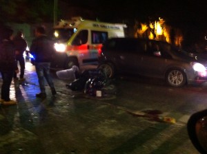 auto contro moto 2