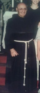 Padre Artemio De Monte (4)