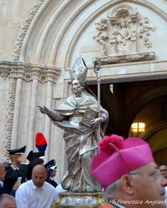 Presentazione SantOronzo 2016(4)