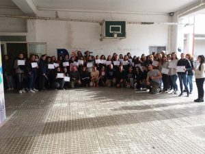 stage-di-difesa-personale-per-gli-alunni-del-de-marco-valzani-3