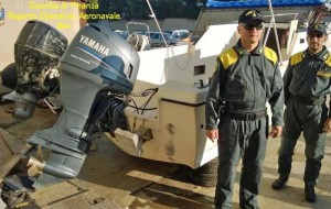 Sventato sbarco di marijuana: sequestrato natante di 7 metri