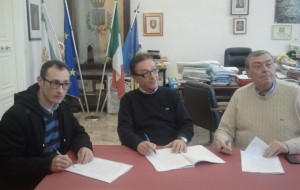 Ostuni: il Comune firma convenzione con i gestori del Teatro Roma