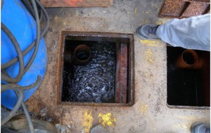 Rifiuti illegali: sequestrato capannone industriale
