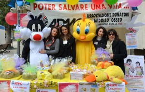 Admo in Piazza Vittoria per “Una colomba per la vita”