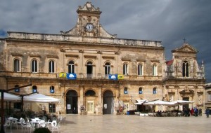 Governabilità ad Ostuni: botta e risposta tra il Pd e Coppola