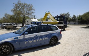 Gambizzato in spiaggia depista la Polizia e viene denunciato per favoreggiamento