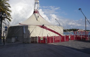 Domenica «El Grito» apre le tende del circo sul lungomare
