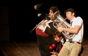 “Clown in libertà” tra dispetti e musica. Mercoledì e giovedì alle 21 al circo «El Grito»