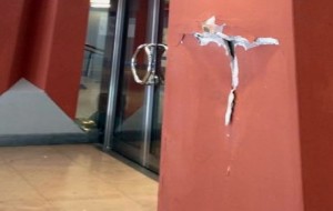 Vandali anche al Verdi, Consales: “sarebbe una sconfitta tornare ai tempi di recinzioni e cancellate”