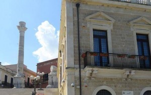 ETS Le Colonne: Programma culturale delle festività tra Brindisi e Carovigno