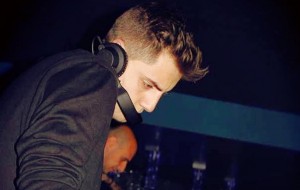 Andrea Fiusco in volo verso Top Dj 2015