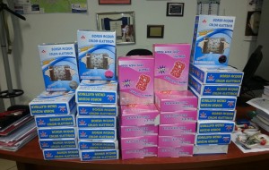 La Polizia Municipale sequestra bancarella che vende borse dell’acqua calda di origine cinese