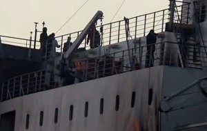 Norman Atlantic: eseguita prima ispezione, otto Vigili del Fuoco in ospedale