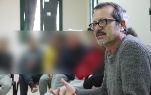 Rocco Papaleo fa visita ai detenuti del carcere di Brindisi: “Non perdete di vista le vostre passioni”