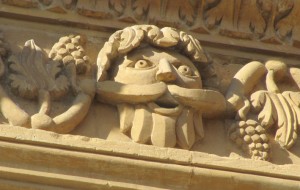Passeggiata artistica e golosa a Francavilla Fontana