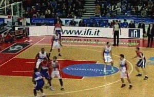 Brindisi torna alla vittoria: a Pesaro finisce 101-93