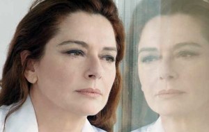 Qualcosa rimane: Monica Guerritore in scena al Teatro Comunale di Mesagne
