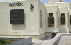 Assistente sociale picchiata, Commissario Cicoria: “preoccupano i commenti di solidarietà all’aggressore”