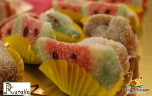A Latiano grande partecipazione al laboratorio di pasta di mandorle