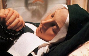 Le reliquie di Santa Bernadette dal Santuario di Lourdes ad Ostuni