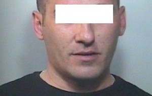 Sfrutta permesso di lavoro per incontrare pregiudicati: 39enne passa dai domiciliari al carcere