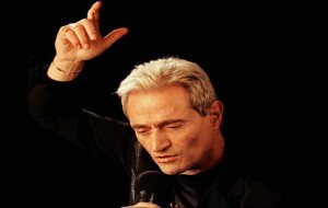 Sabato 7 Amedeo Minghi al Nuovo Teatro Verdi di Brindisi