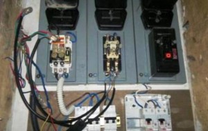 Rubano 8.000 euro di energia elettrica: nei guai coniugi di Oria