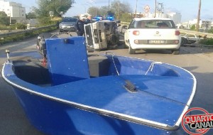 Scontro tra auto e barca: pescatore in ospedale