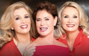 Corinne Clery, Barbara Bouchet e Iva Zanicchi in scena a Fasano