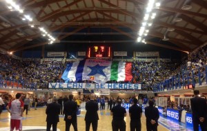 Gara 3: Brindisi si impone nel finale al cardiopalma. Adesso la serie è 2-1