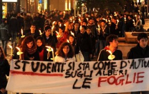 Domani fiaccolata dei Sindacati contro il Ddl “La Buona Scuola”