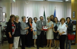 Il Club Service Inner Wheel dona defibrillatore alla Procura di Brindisi