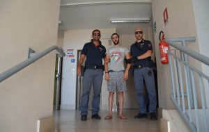 Furto di televisori e playstation: due fratelli in carcere