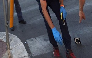 Agguato in Viale Commenda: uomo gambizzato per strada