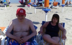 Ragazzi in spiaggia: “Oltre L’Orizzonte” ringrazia Lido Risorgimento e l’Aeronautica Militare