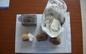 Possesso di erba ed eroina: arrestato 22enne