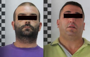Le telecamere incastrano due topi di appartamento: si aprono le porte del carcere