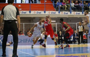 New Basket Brindisi-Varese=80-74 Photogallery di Maurizio Pesari