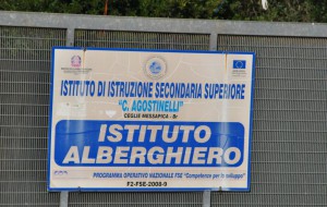 Alberghiero Ceglie, Sindaco Caroli: “totale assenza della Provincia”