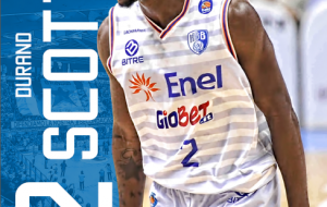 Durand Scott incontra i tifosi al New Basket Store