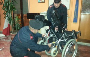 Si fingono disabili per rubare gioielli. Arrestati dai Carabinieri.