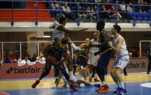 Eurocup, Gran Canaria troppo forte per un’Enel rabberciata