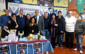 La Calza della Befana: tanta gente alla tradizionale festa della Pro Brindisi