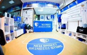 New Basket Brindisi: da oggi lo store è anche on line