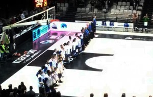 L’Enel Brindisi sconfitta nella partita infinita di Bologna: finisce 115-109 dopo tre overtime