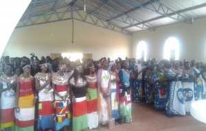 Chiesa costruita in Kenia grazie al contributo dei fedeli di Brindisi: le foto ed il video della consacrazione dell’Arcivescovo Satriano